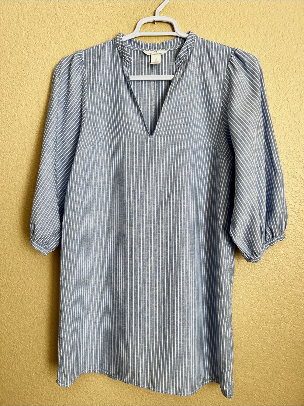 H&M Blue and White Striped Linen-Blend Dress - Picture 2 of 8